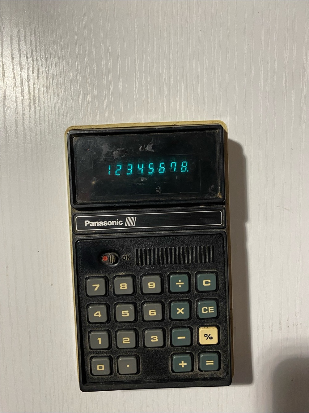 Vintage Panasonic JE-8801U Electronic Calculator Green VFD Display Japan